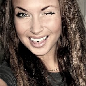 Andrea Stanford Photo 32