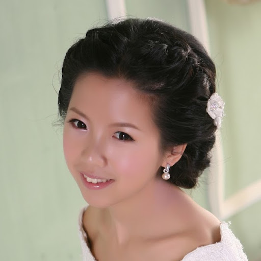 Stacey Yuan Photo 5