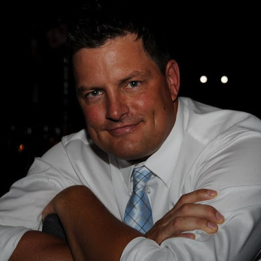 Derek Frank Photo 30