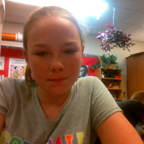 Haley Briggs Photo 27