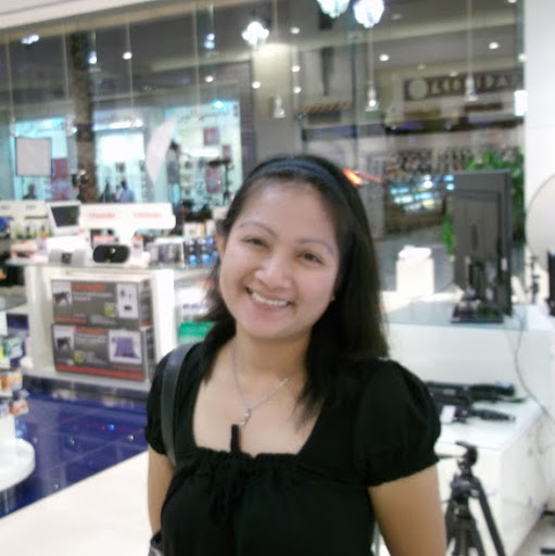 Christine Aquino Photo 36