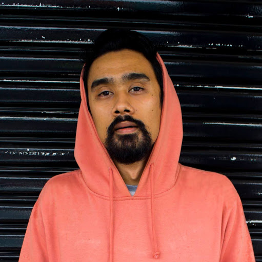 Shannon Fernandez Photo 8