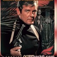 Roger Moore Photo 22