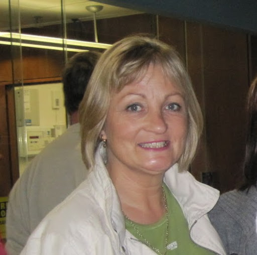 Margaret Nolan Photo 43