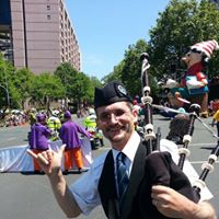 Robert Halliday Photo 21