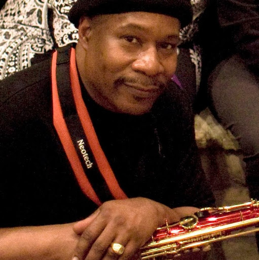 Edwin Robinson Photo 10