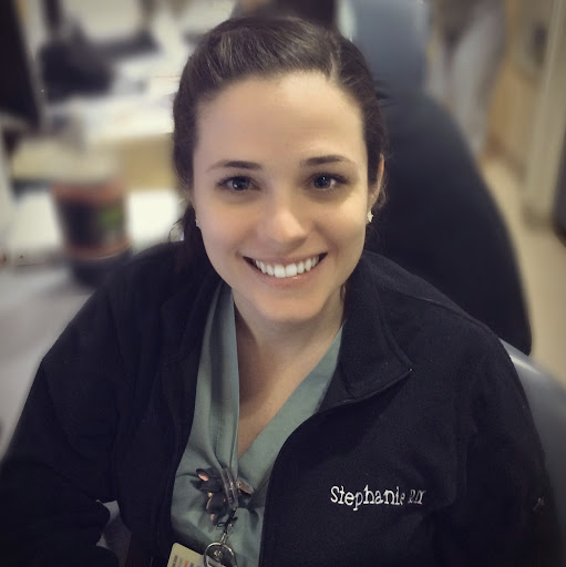 Stephanie Landau Photo 9