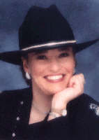 Laura Hoover Photo 10