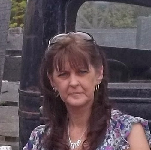 Sheila Calvert Photo 8