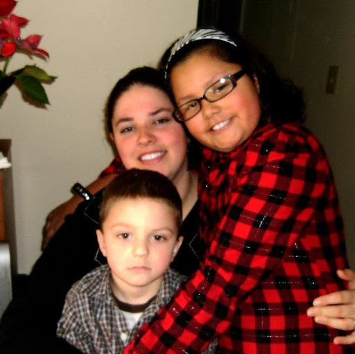 Leslie Tuttle Photo 8