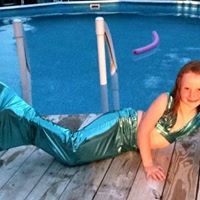 Ashley Rollins Photo 43