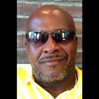 Roger Mosley Photo 17