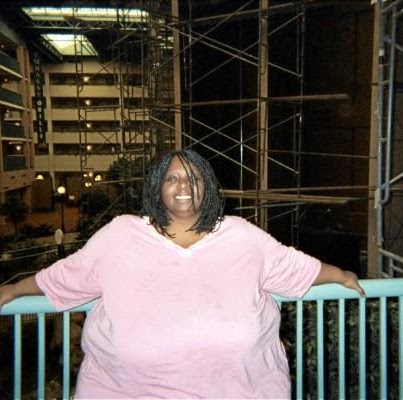 Robyn Johnson Photo 34