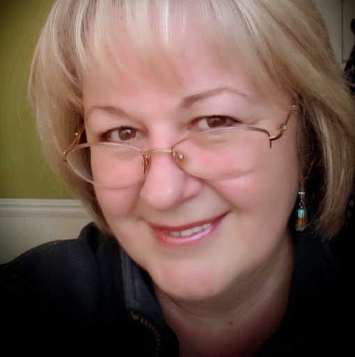 Cindy Ellis Photo 35