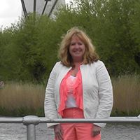 Kimberly Armstrong Photo 30