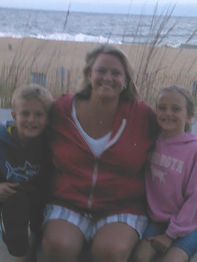 Lori Padgett Photo 14