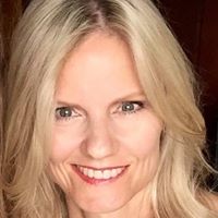 Angela Tompkins Photo 41