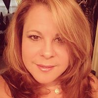 Mindy Newman Photo 24