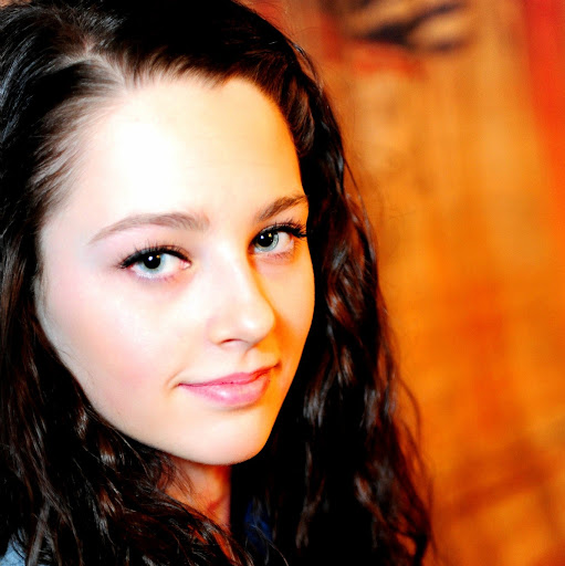 Kayla Crowe Photo 8