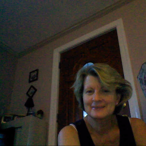 Teri O'Brien Photo 9