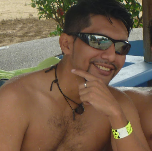 Jimmy Torres Photo 31