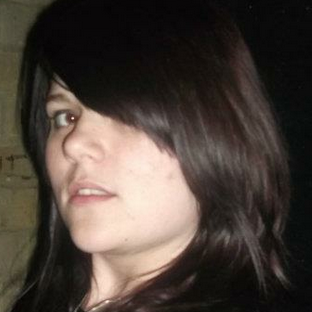 Lisa Huntley Photo 14