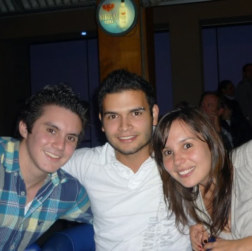 Christian Salas Photo 36