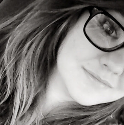 Jessica Bradley Photo 19