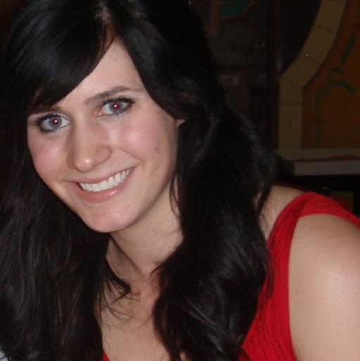 Michelle Moreau Photo 34