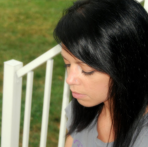 Shelly Webb Photo 3