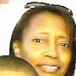 Maxine Harris Photo 30