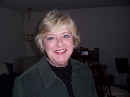 Carol Hicks Photo 3