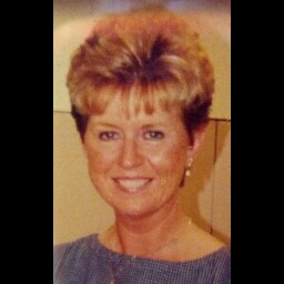 Peggy Marshall Photo 30