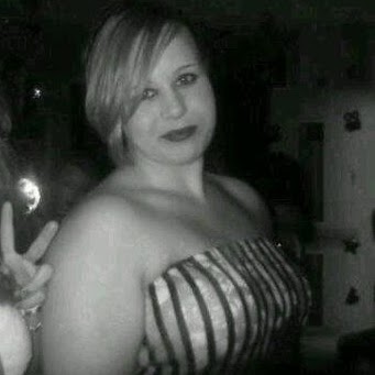 Elizabeth Selby Photo 7