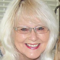 Patricia Devine Photo 25