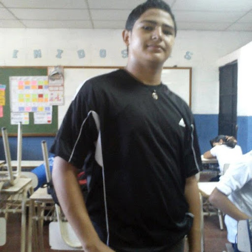 Leon Cruz Photo 38