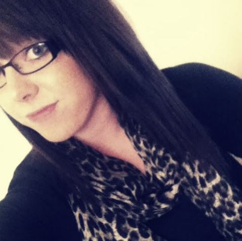 Hayley Martin Photo 7
