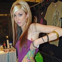 Michele Harmon Photo 38