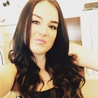 Amy Dunne Photo 7