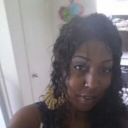 Rhonda Brown Photo 34