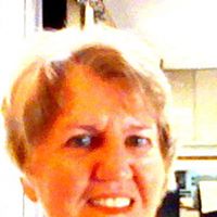 Eleanor Roberts Photo 26