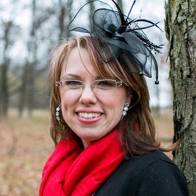 Lee Watson Photo 17