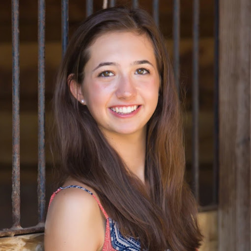 Caroline Tuttle Photo 18