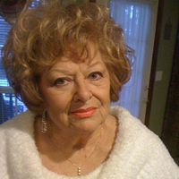 Lois Stephens Photo 28