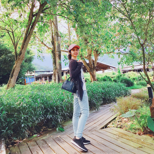 Cindy Liao Photo 10