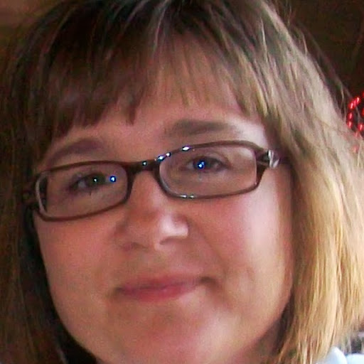 Diane Lewis Photo 38
