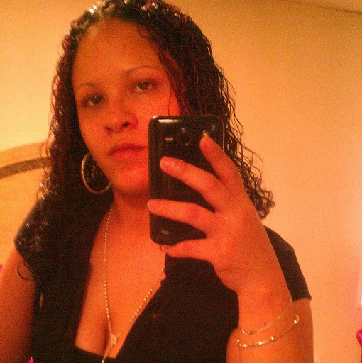 Jeanette Santiago Photo 33
