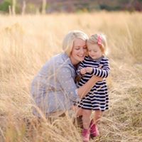 Elizabeth Bryson Photo 20