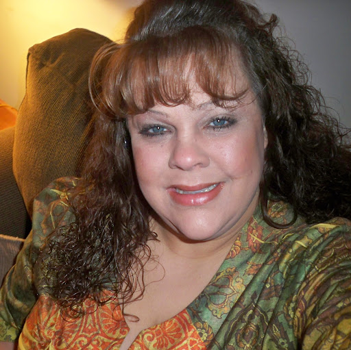 Robin Taylor Photo 11