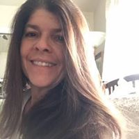 Elizabeth Hirsch Photo 36
